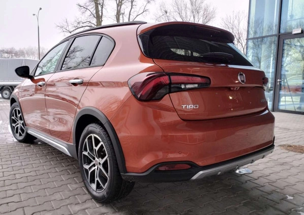Fiat Tipo cena 119700 przebieg: 5, rok produkcji 2023 z Tłuszcz małe 79